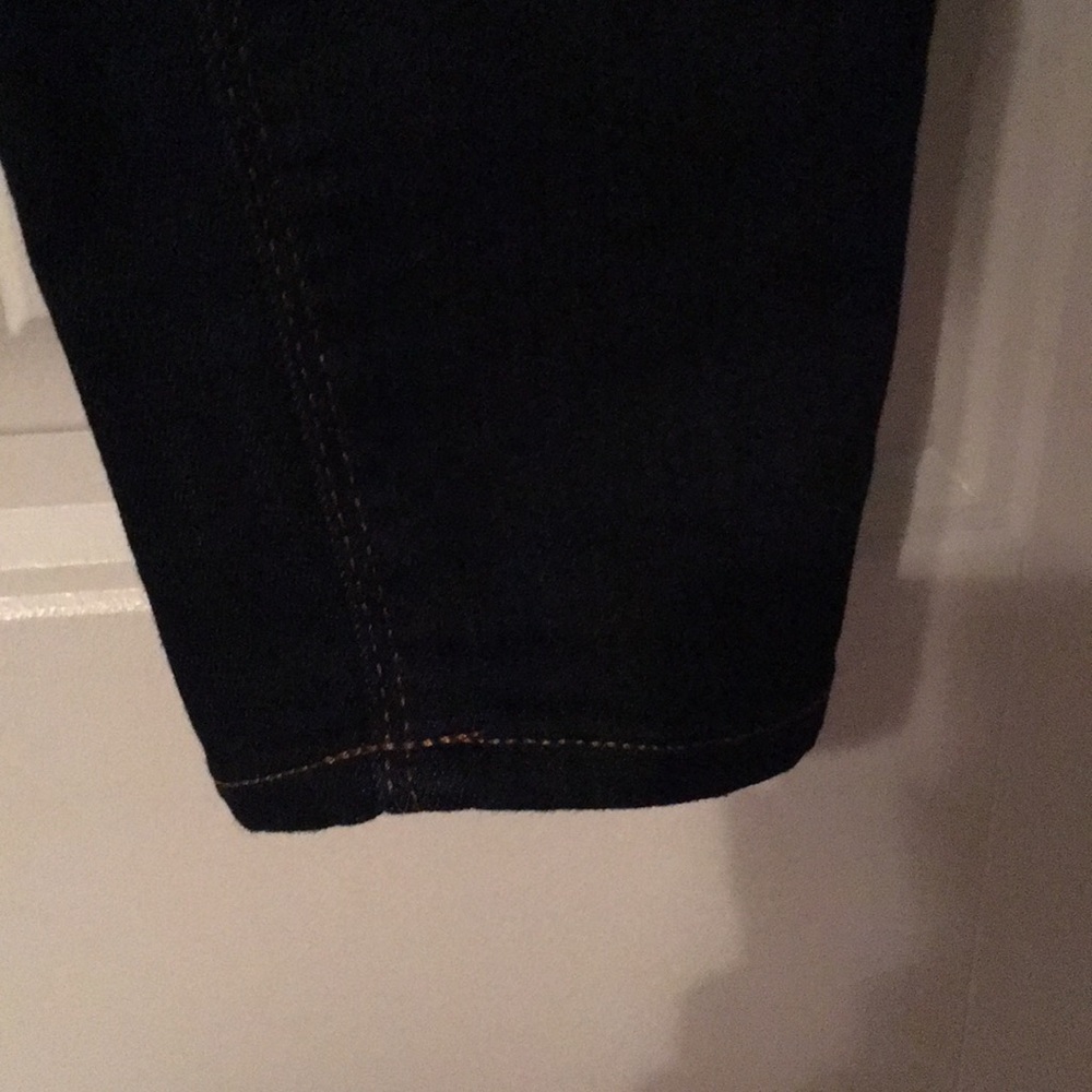 JEANS - Picture 4 of 7